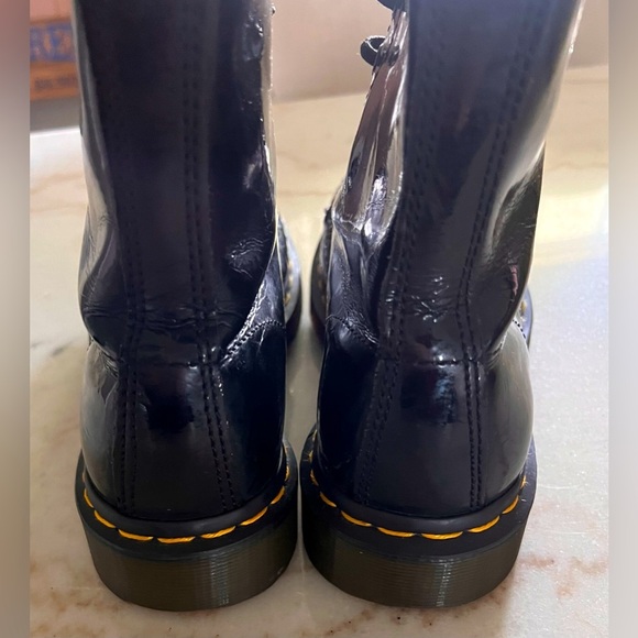 Dr Martens Black Patent Leather Combat Boots Women’s Size 10. See Pics - Picture 5 of 9